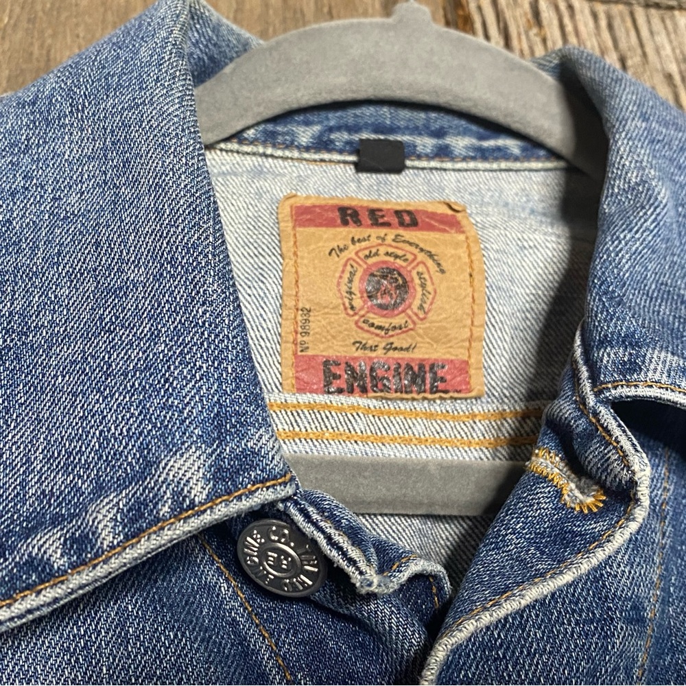 Women’s Red Engine Jean Jacket - Picture 3 of 3